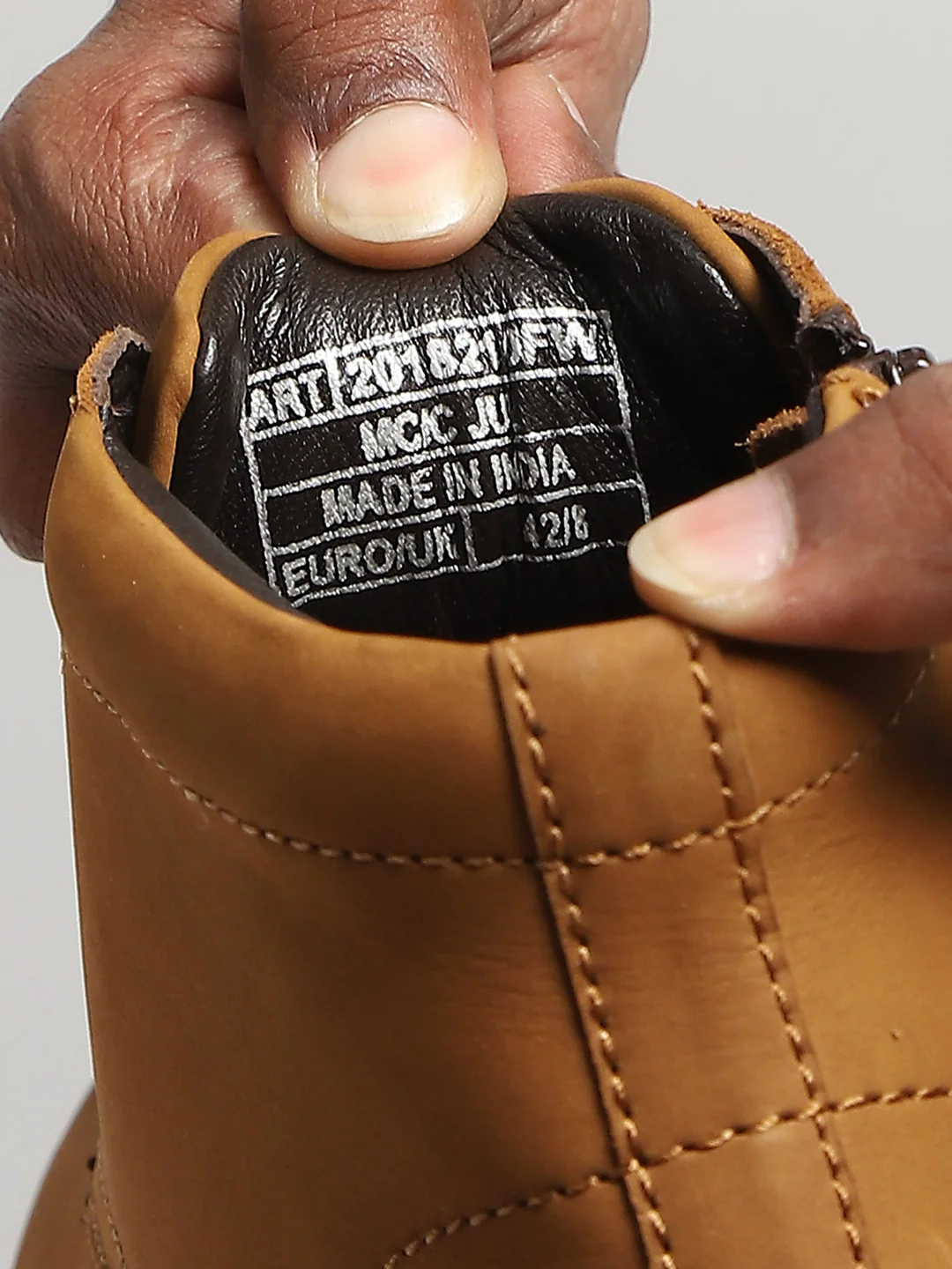Monte Carlo Tan Casual Chukka Style Ankle Boots for Men - Image 12