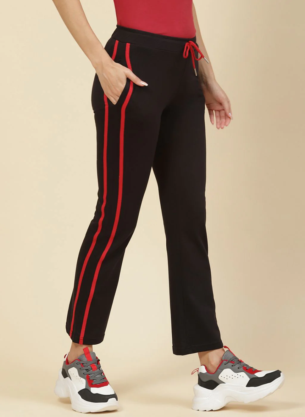 Women Black Regular Fit Lower - Image 4