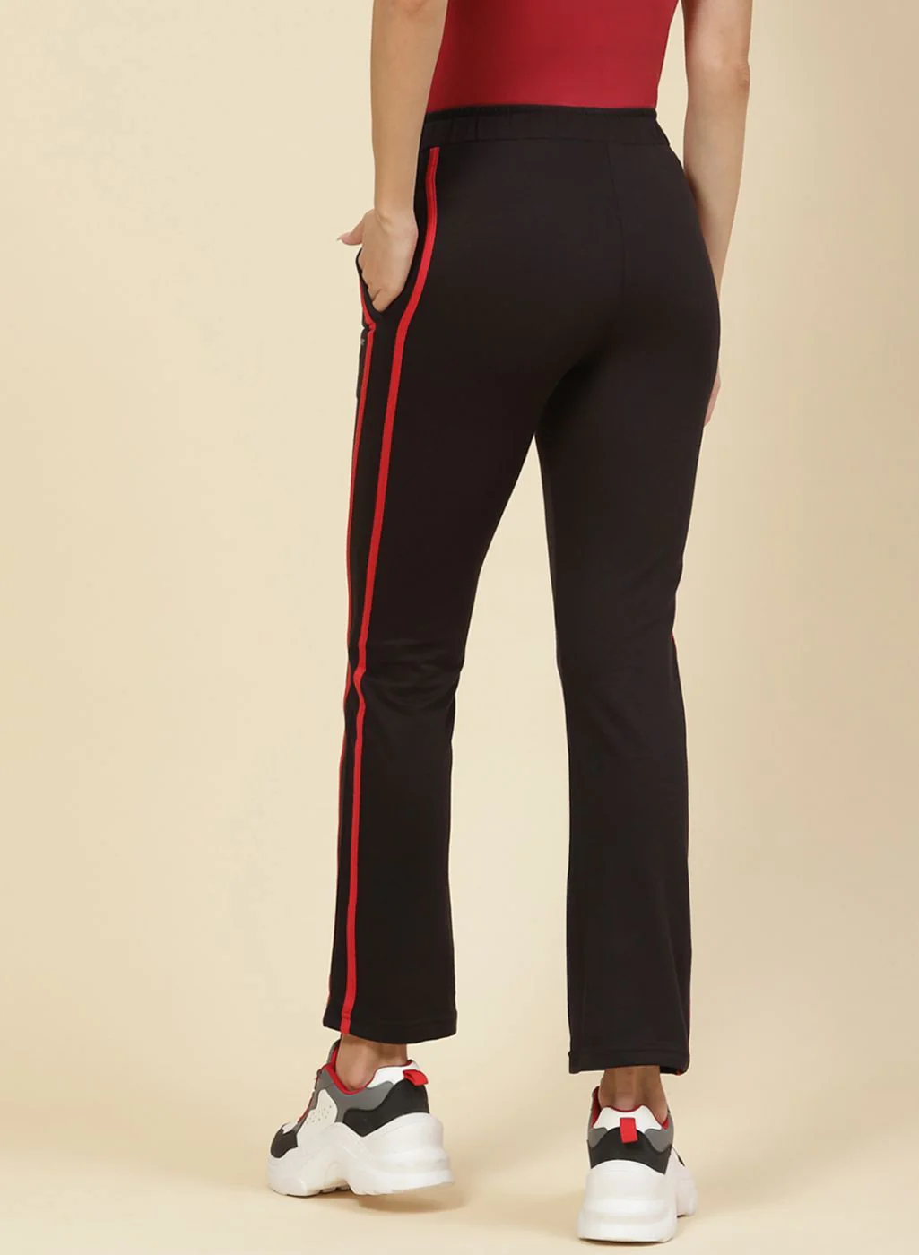 Women Black Regular Fit Lower - Image 5