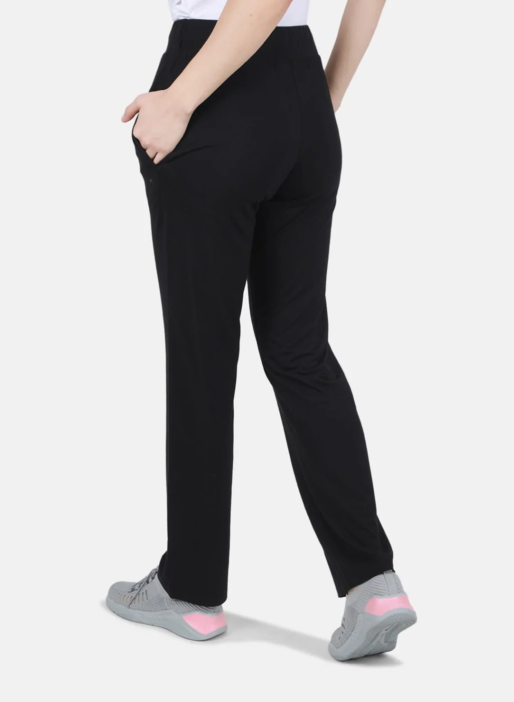 Women Black Regular Fit Lower - Image 3