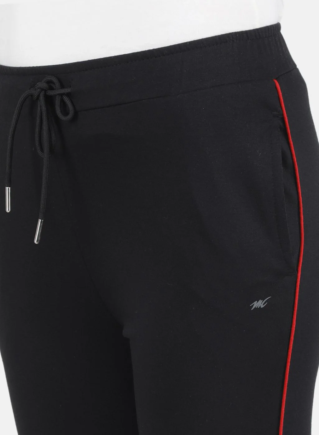 Women Black Solid Capri - Image 5