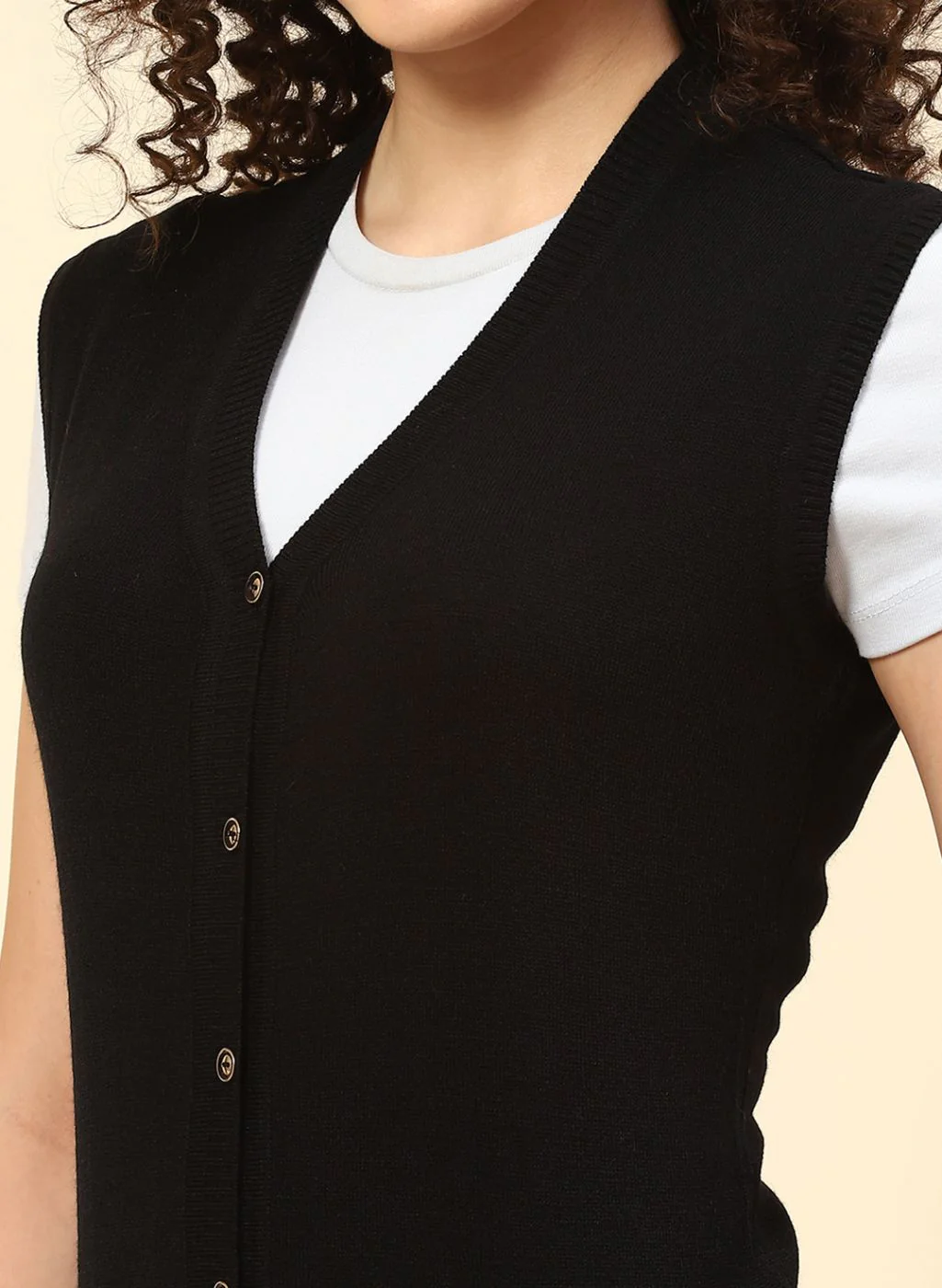 Women Black Solid Wool blend Cardigan - Image 6