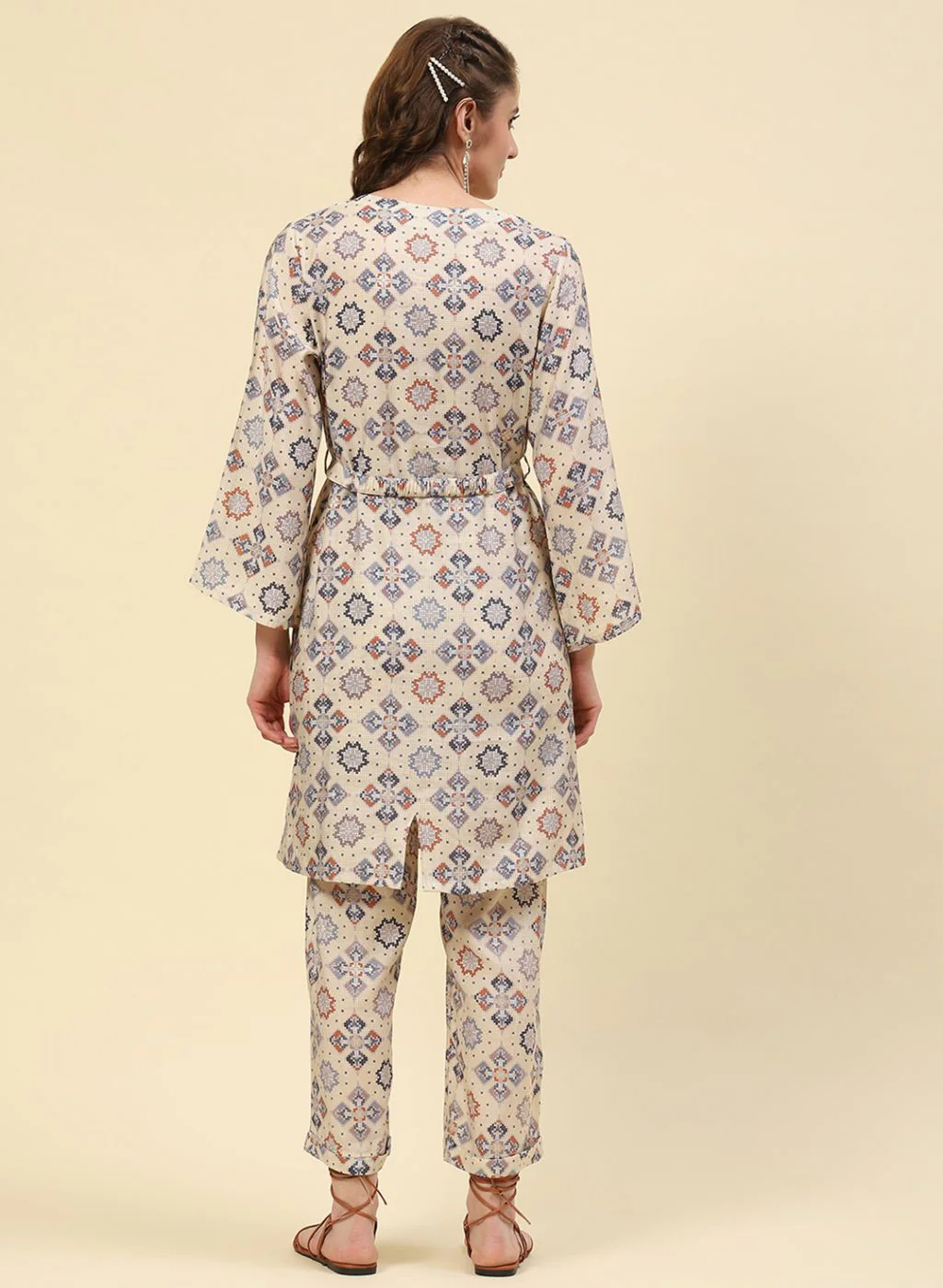 Women Cream Printed CoordiNAte Set - Image 4