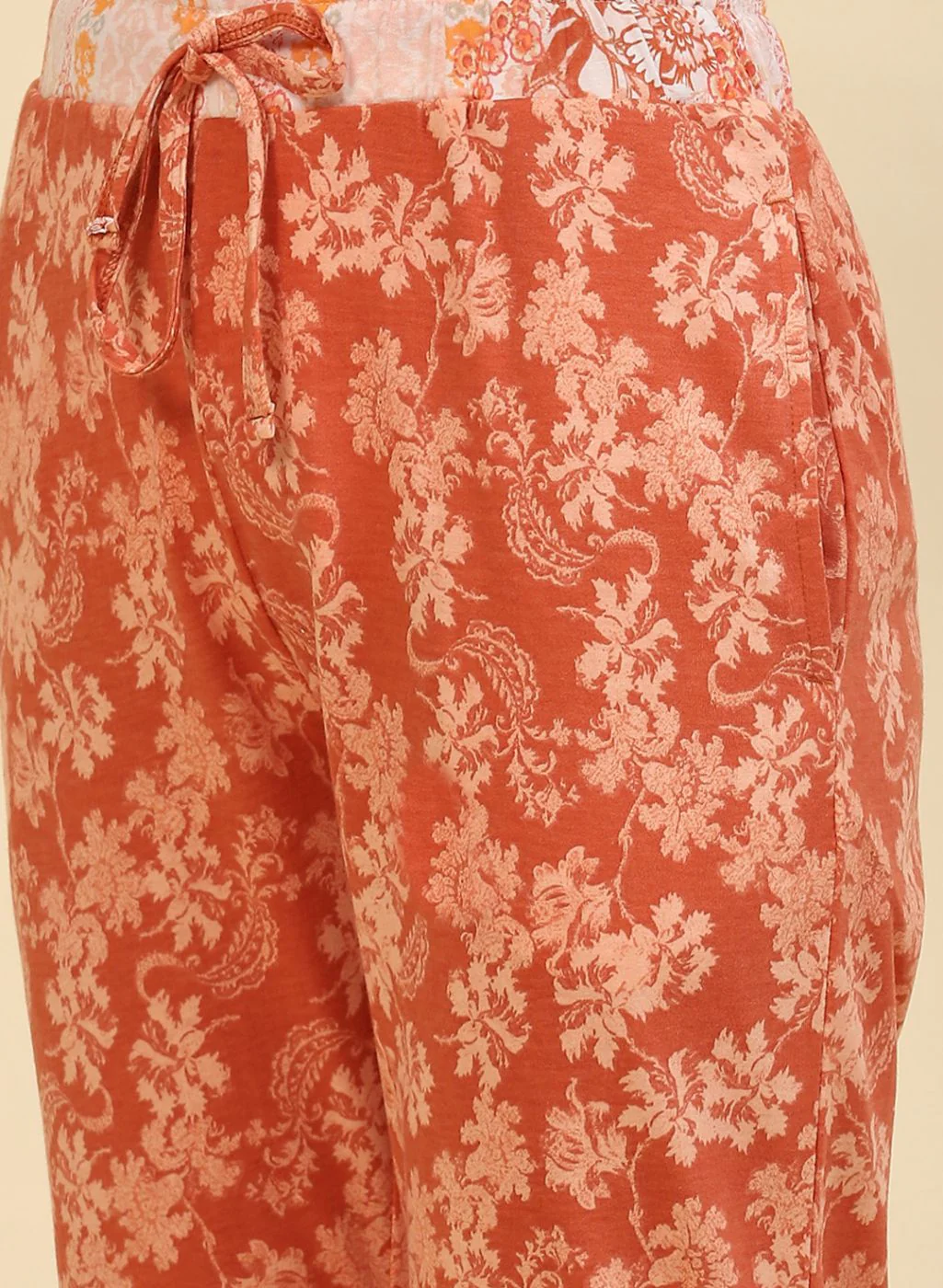Women Cream Printed Lower Set - Image 7