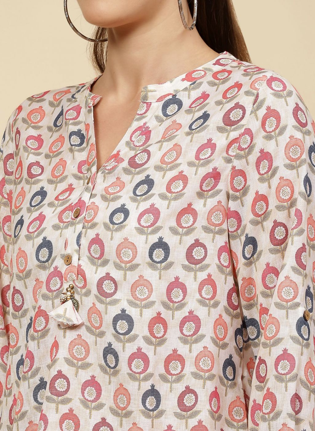 Women Cream Printed Top - Image 6