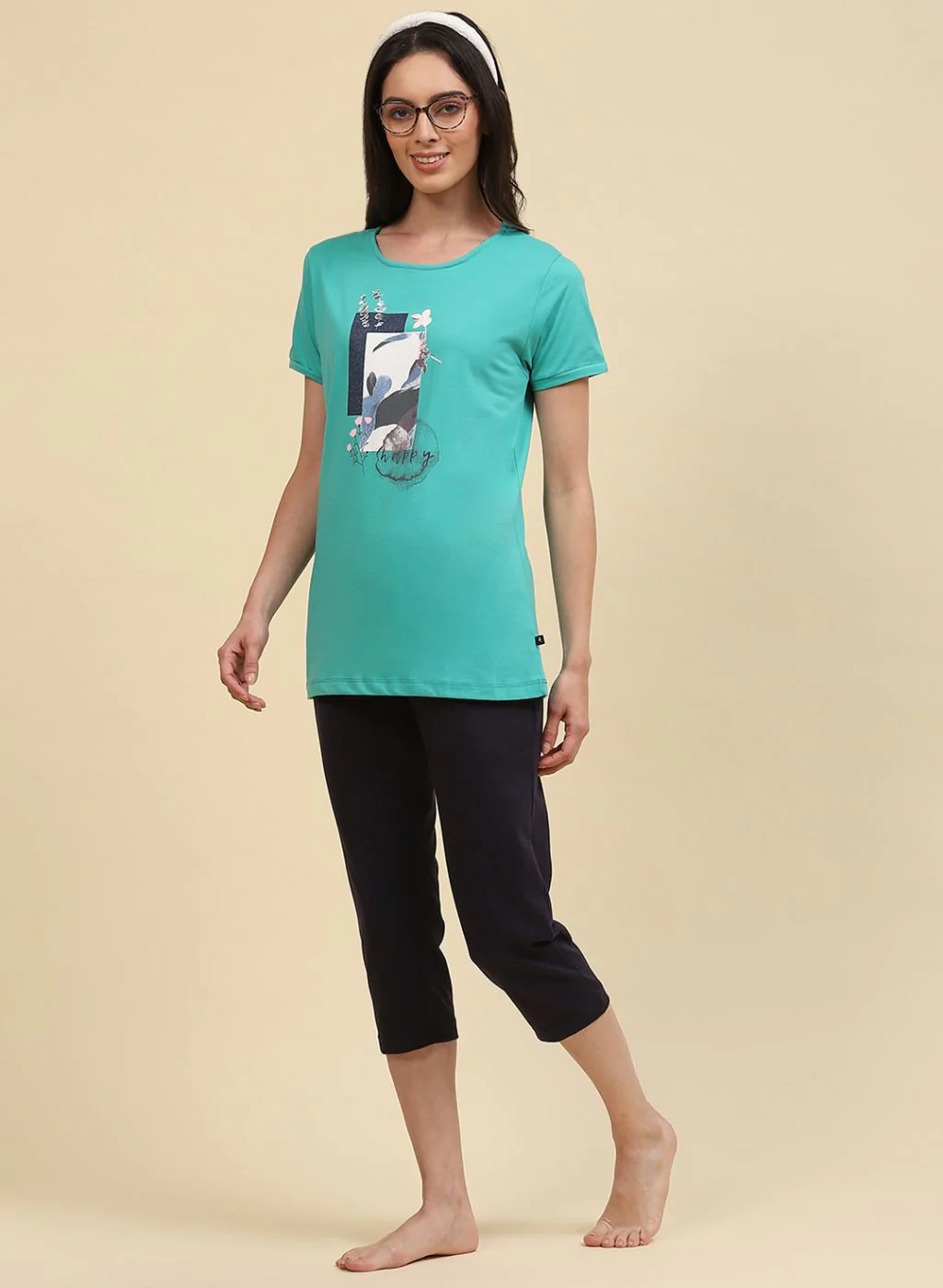 Women Green & NAvy Blue Printed Capri Set - Image 3