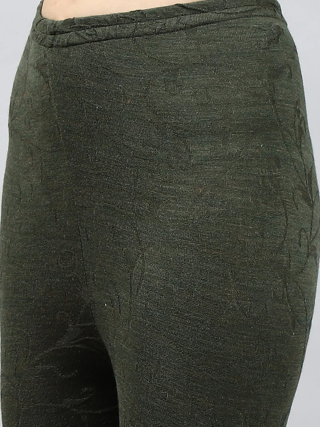 Women Green Self Design Kurti+Lower Set for Winter - Image 9