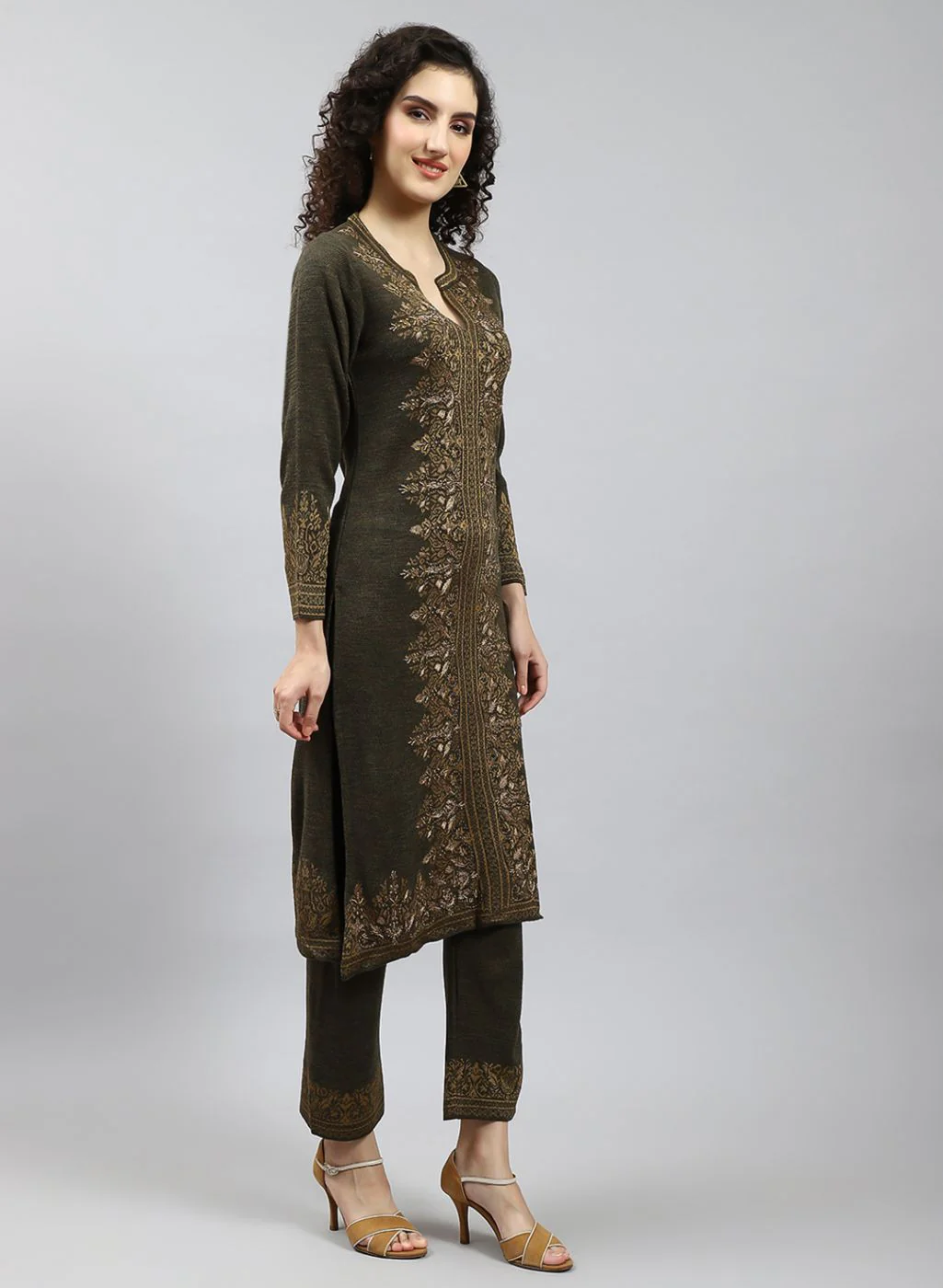 Women Green Self Design Kurti+Lower Set for Winter - Image 4