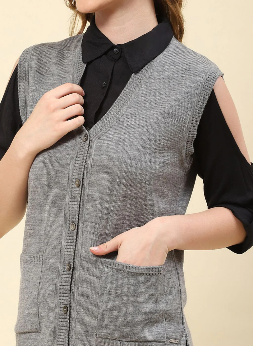 Women Grey Solid Blend wool Cardigan - Image 6