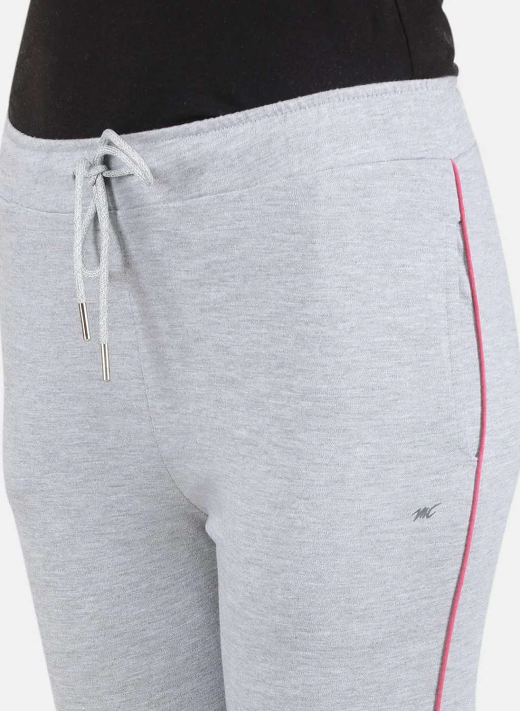 Women Grey Solid Capri - Image 5