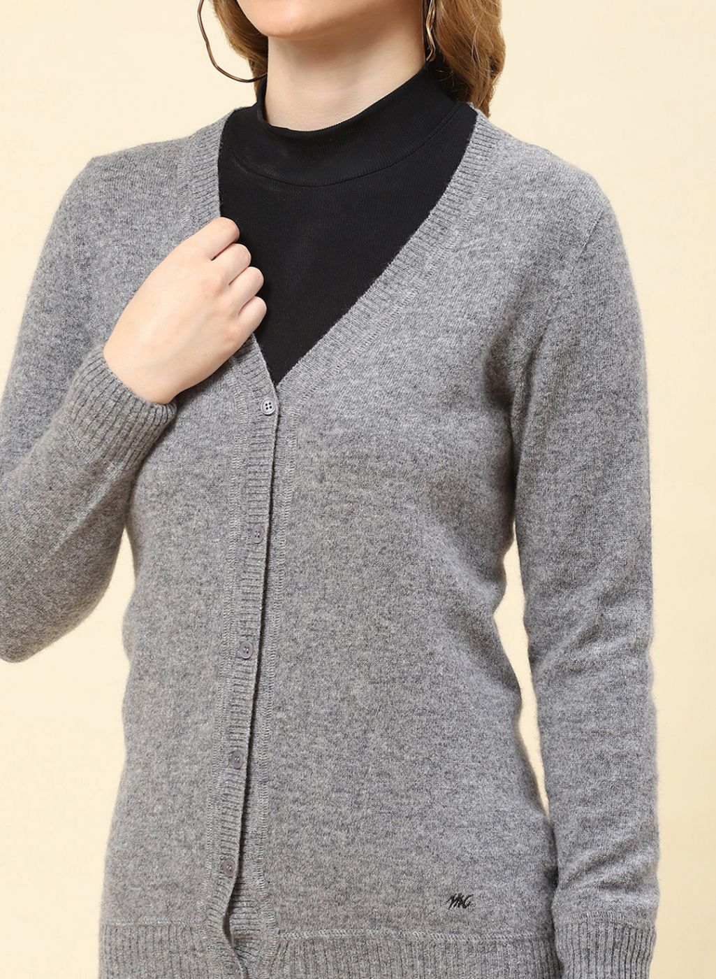 Women Grey Solid Lamb wool Cardigan - Image 6