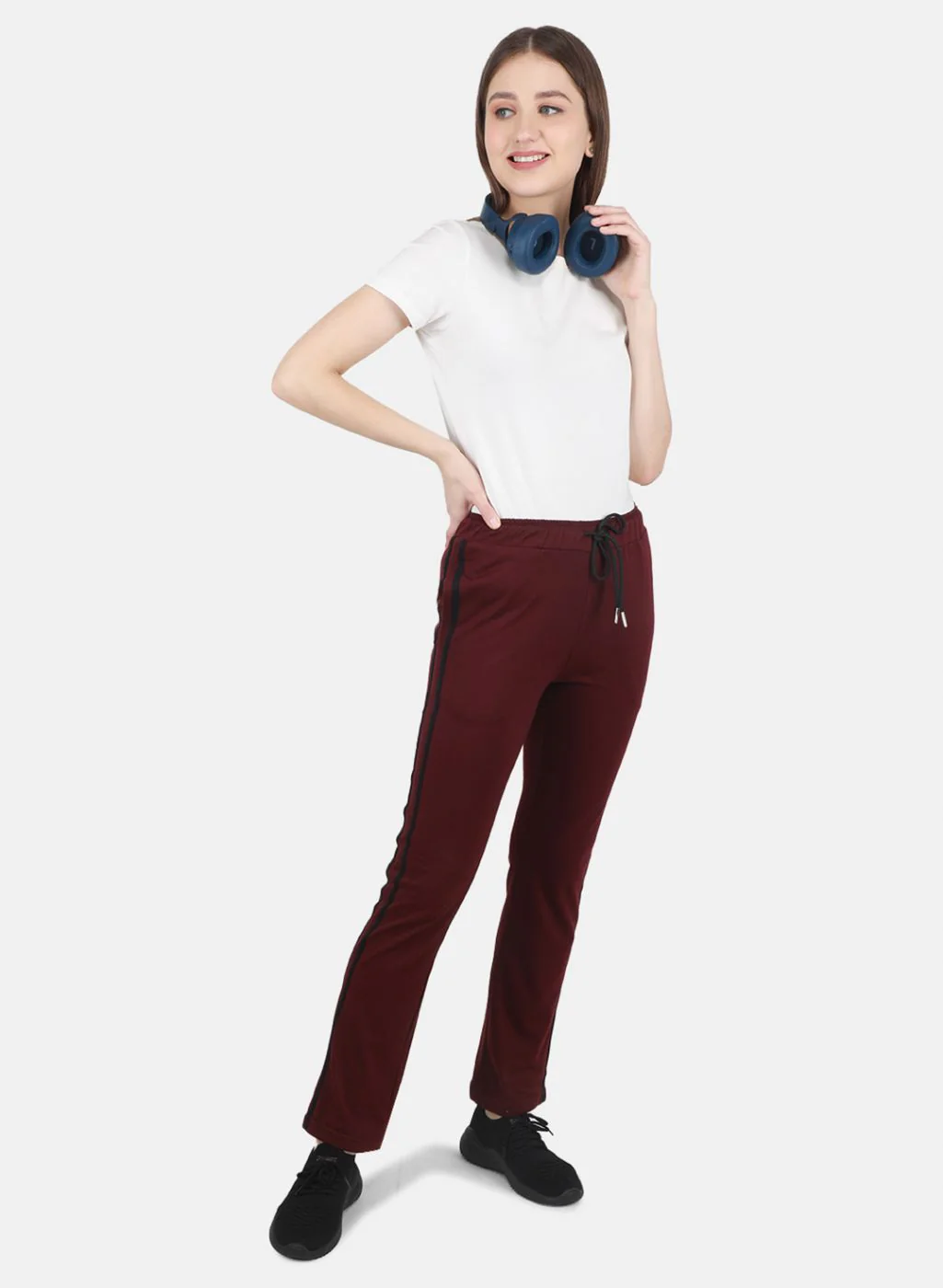 Women Maroon Regular Fit Lower - Image 4