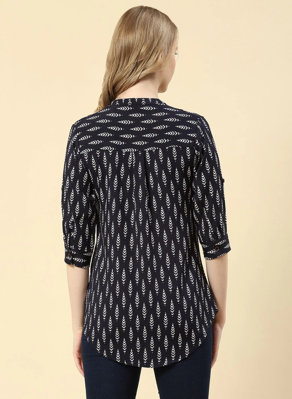 Women NAvy Blue Printed Top - Image 4