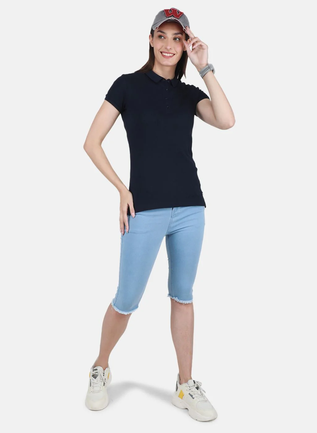 Women NAvy Blue Solid T-Shirt - Image 4