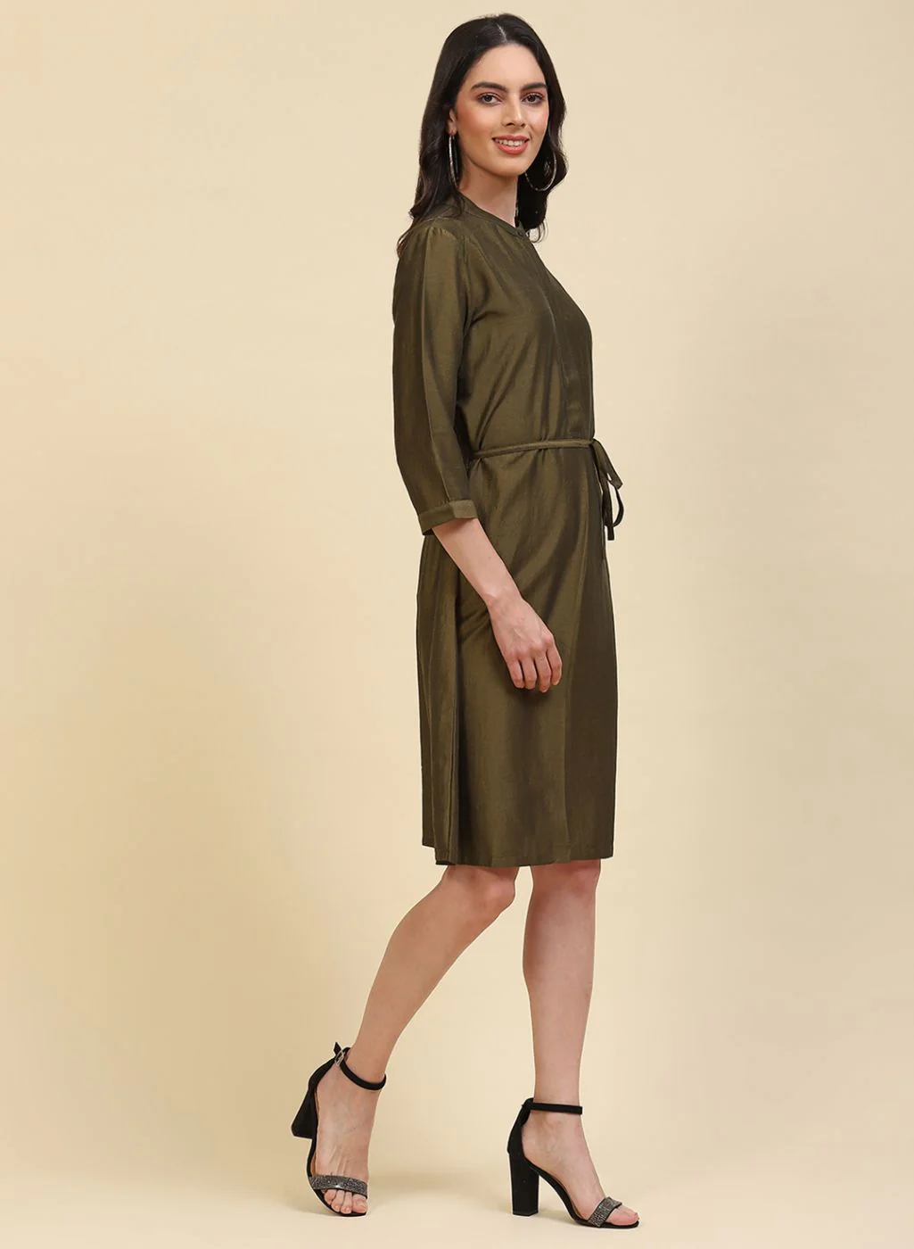 Women Olive Plain Tunic - Image 3
