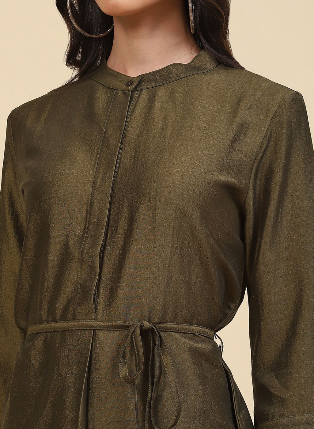 Women Olive Plain Tunic - Image 6