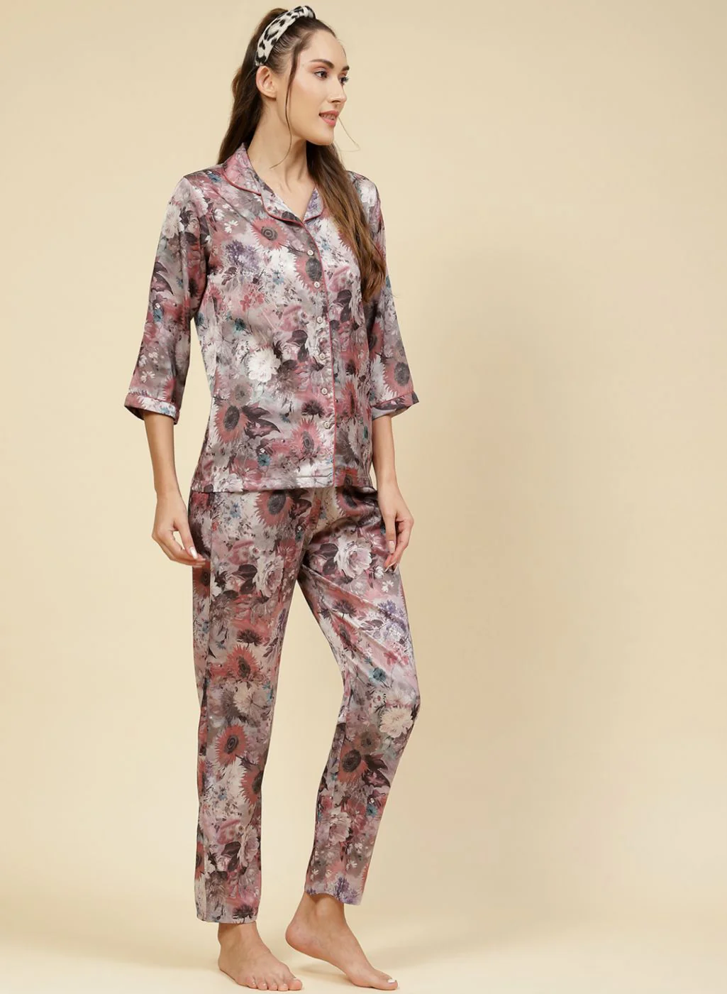 Women Peach Printed Lower Set - Image 4