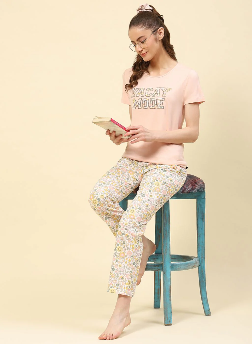Women Peach Printed Lower Set - Image 5