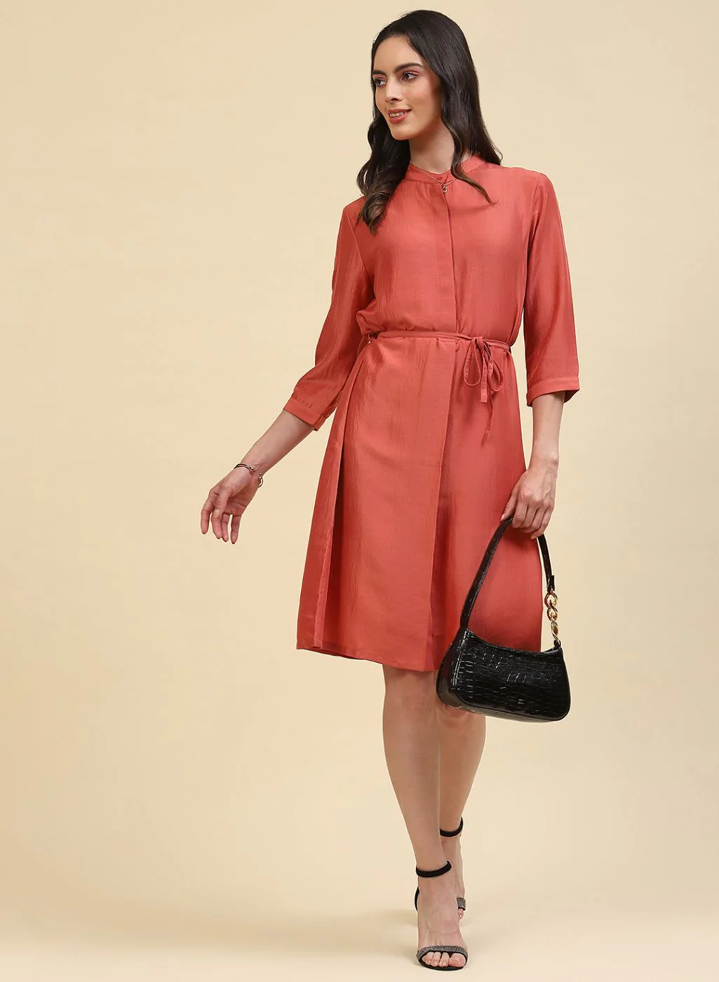 Women Pink Plain Tunic - Image 5