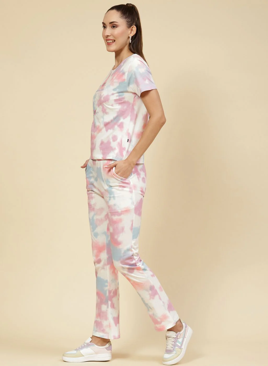 Women Pink Printed CoordiNAte Set - Image 3