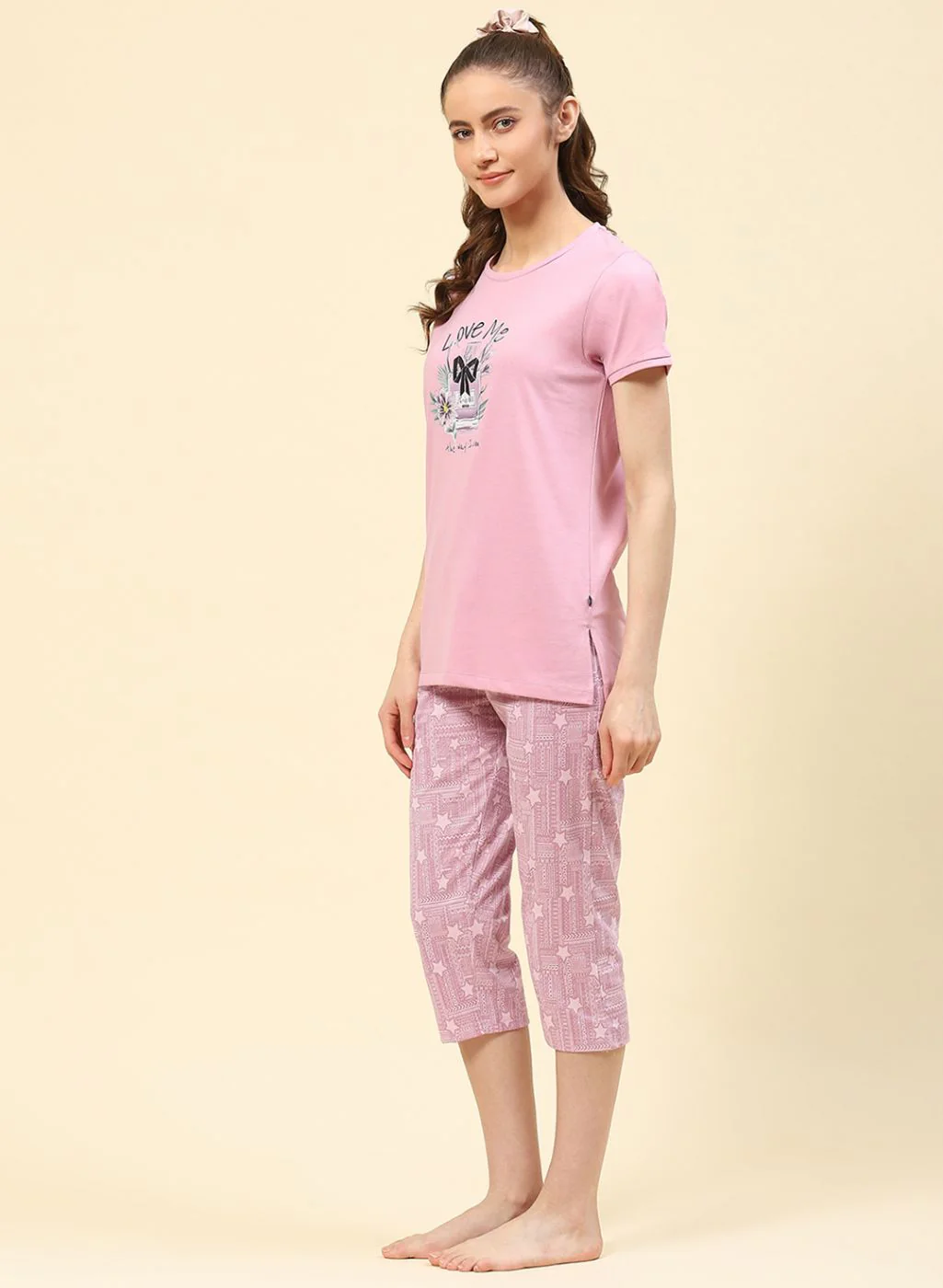 Women Purple Printed Capri Set - Image 2