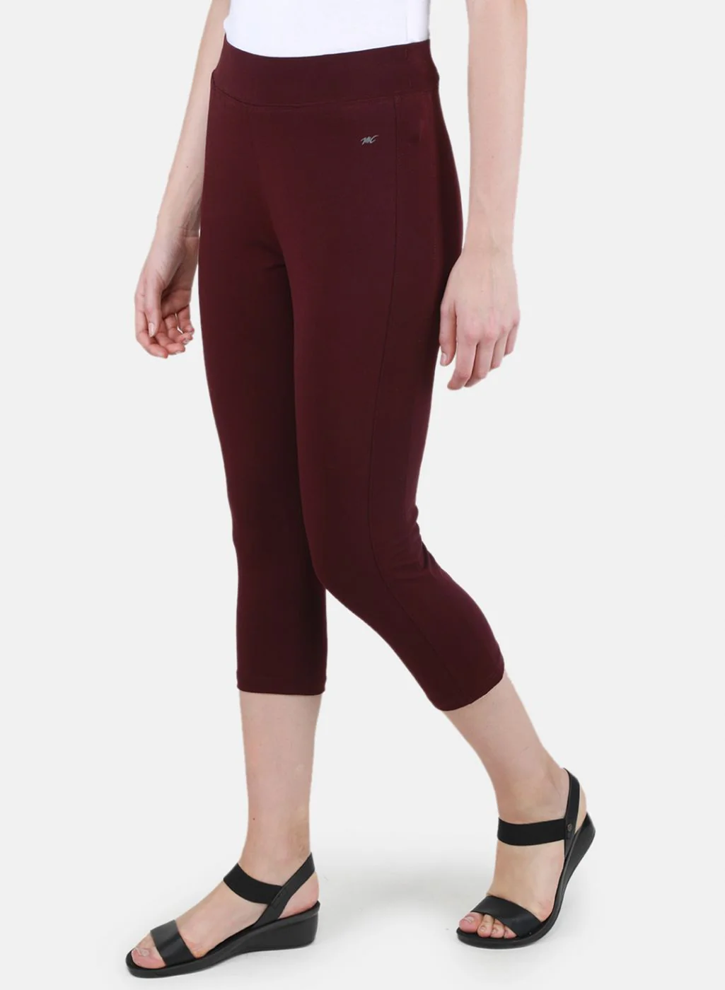 Women Purple Solid Capri - Image 2