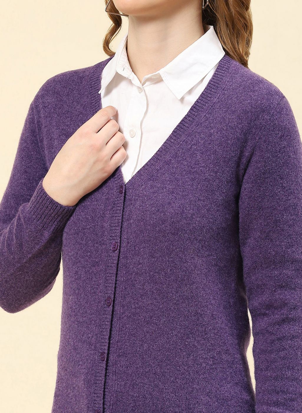 Women Purple Solid Lamb wool Cardigan - Image 6