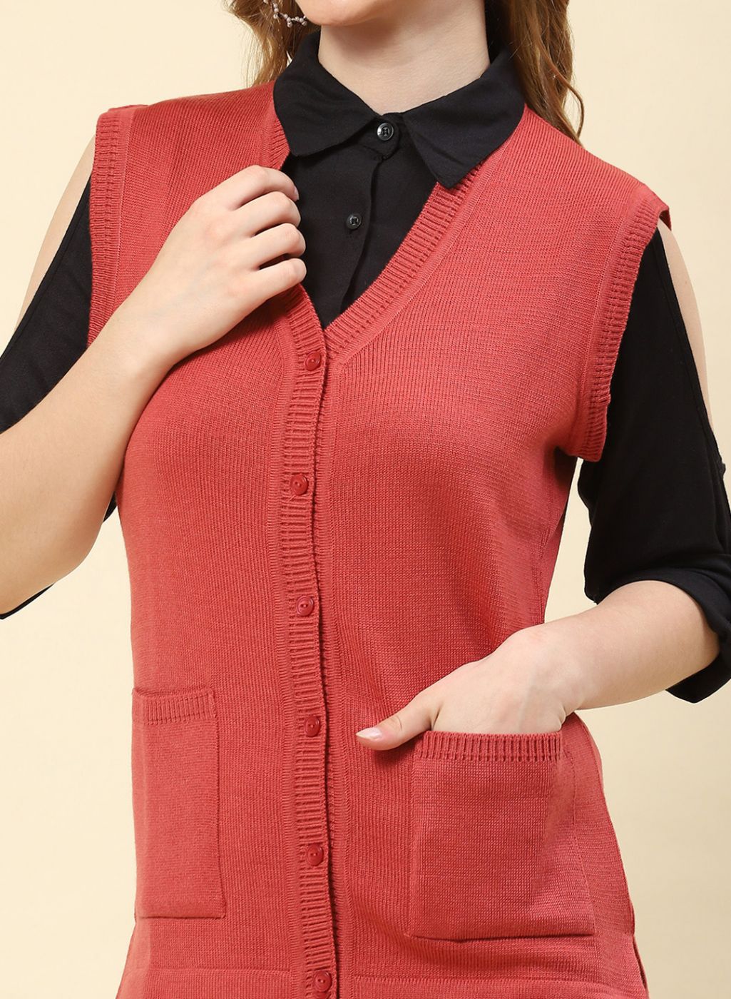 Women Red Solid Blend wool Cardigan - Image 6