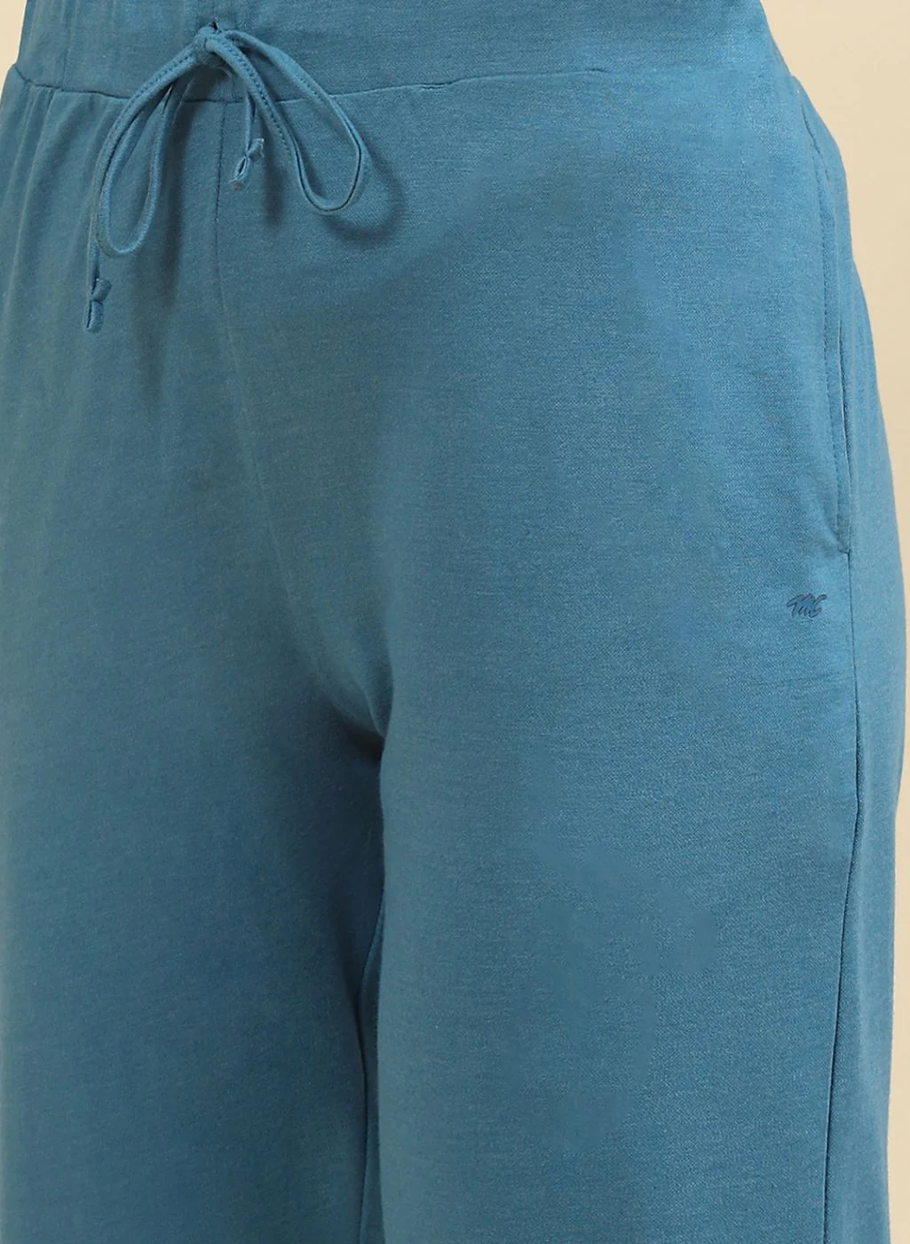 Women Sky Blue Printed Capri Set - Image 7
