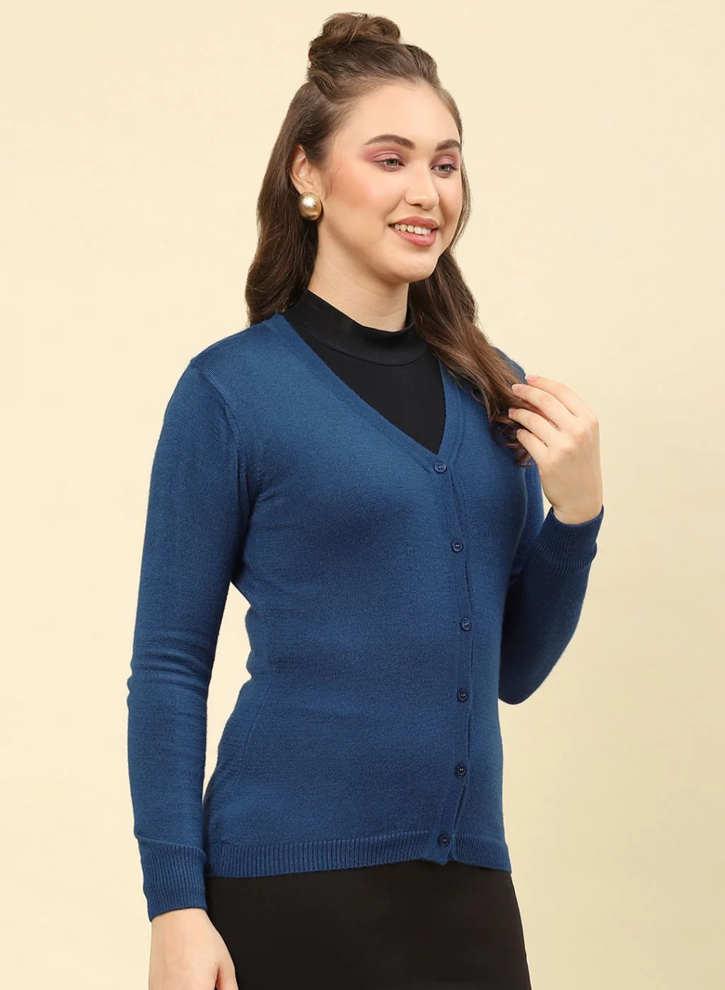 Women Teal Blue Solid Modal Nylone Cardigan - Image 4
