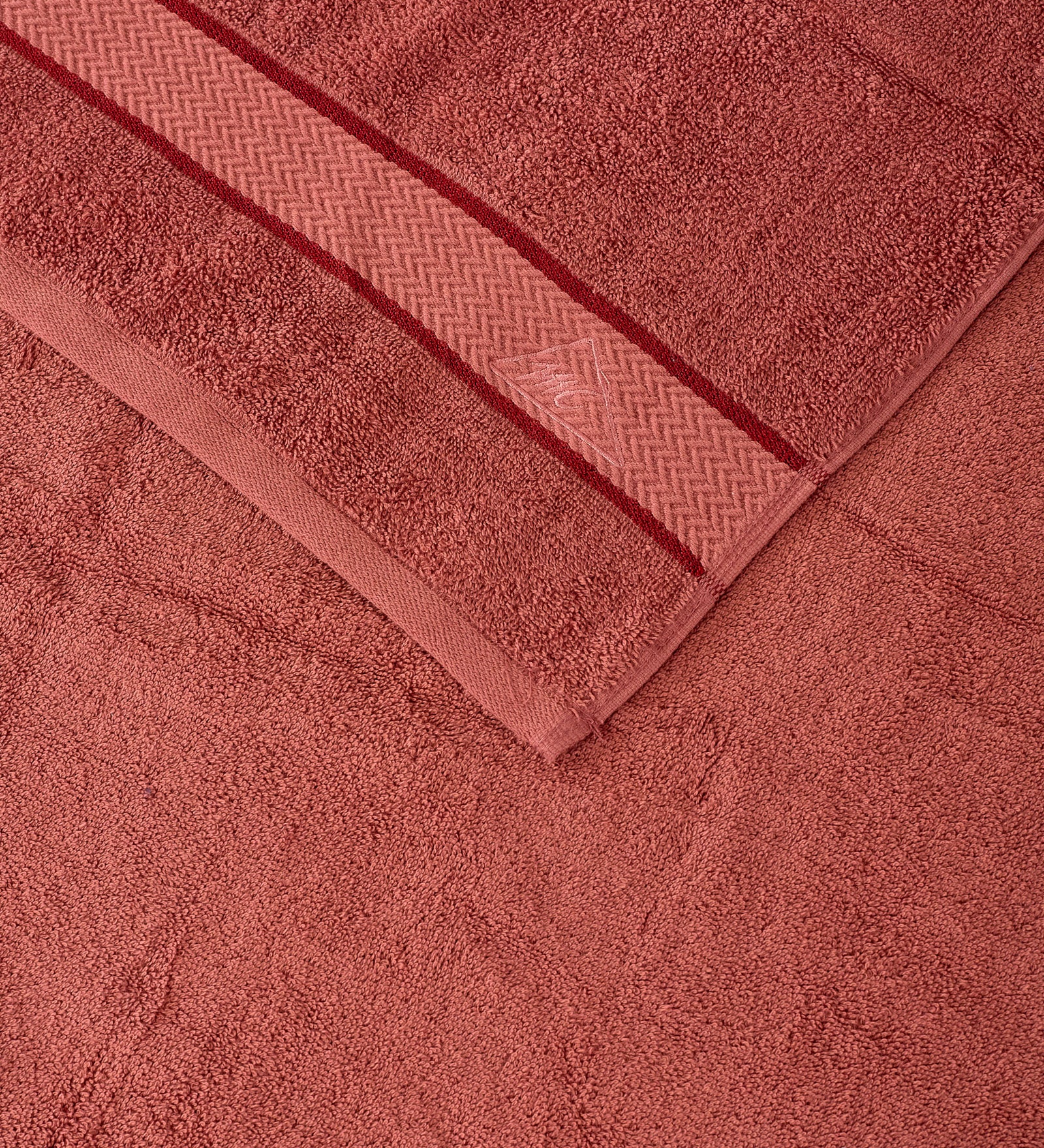 Pink Pure Cotton Solid 450 GSM Bath Towel 1 Piece (Oasis Collection) - Image 6