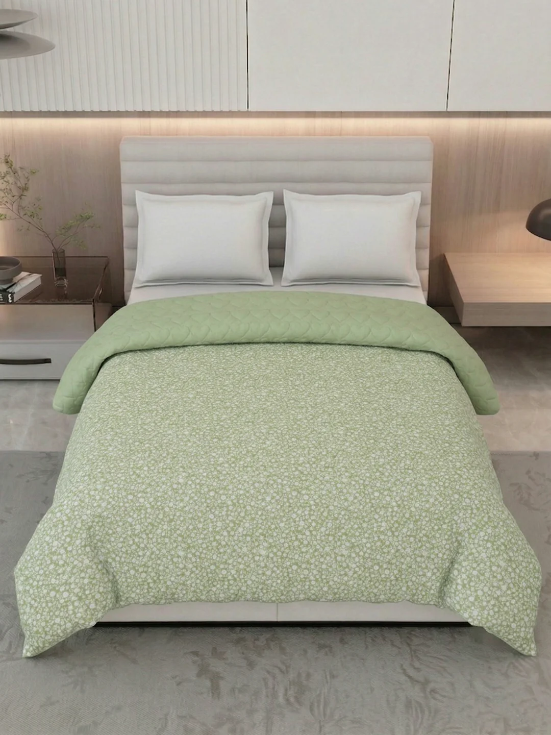 Premium Floral Print Double Bed 3 Ply 200 GSM Comforter Cozy Flannel Collection Weight 2.8 kg - Image 4