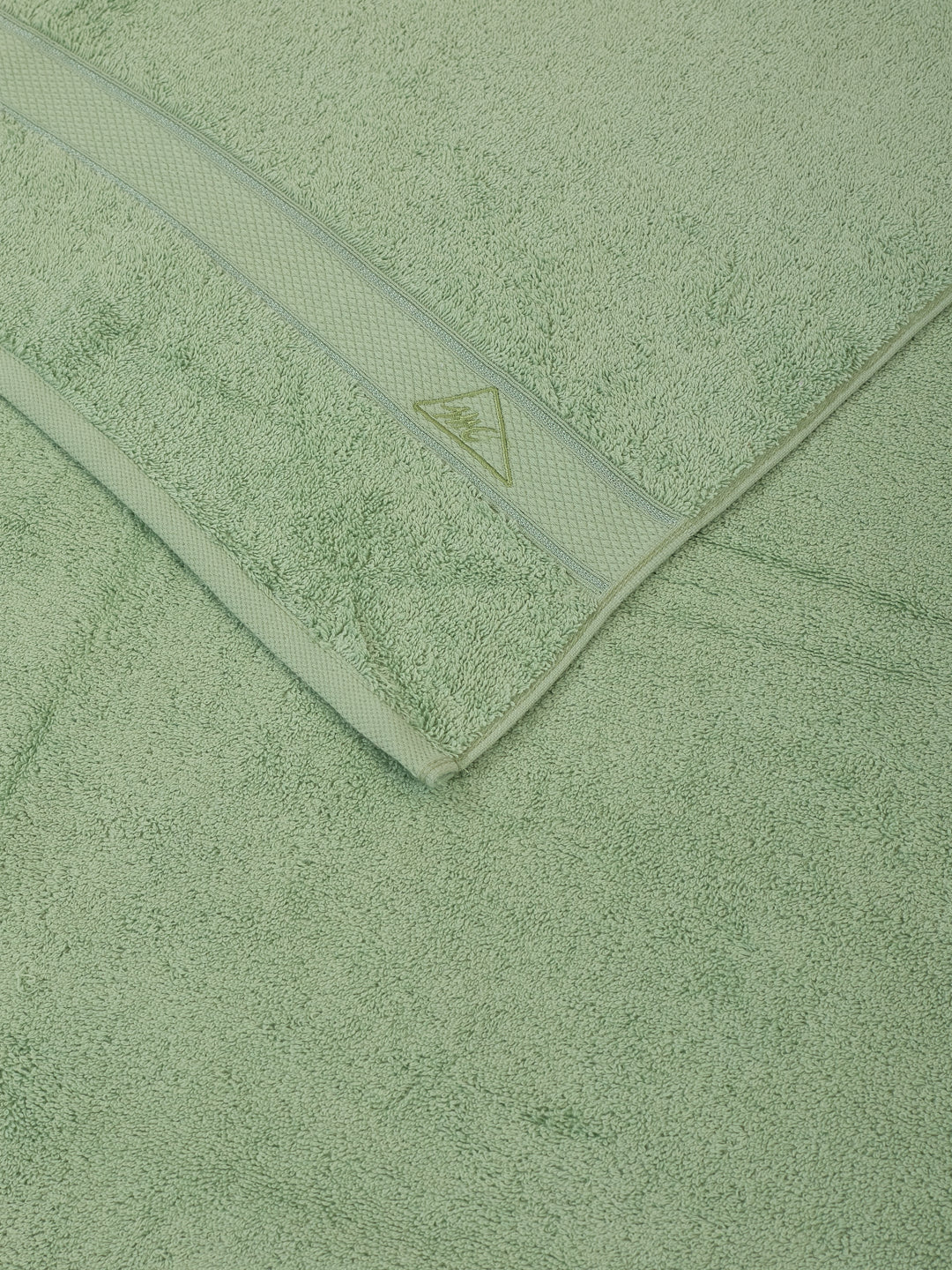 Premium Green 100% Cotton Solid 525 GSM Bath Towel Iris 1 Pc Pvc Pack - Image 6