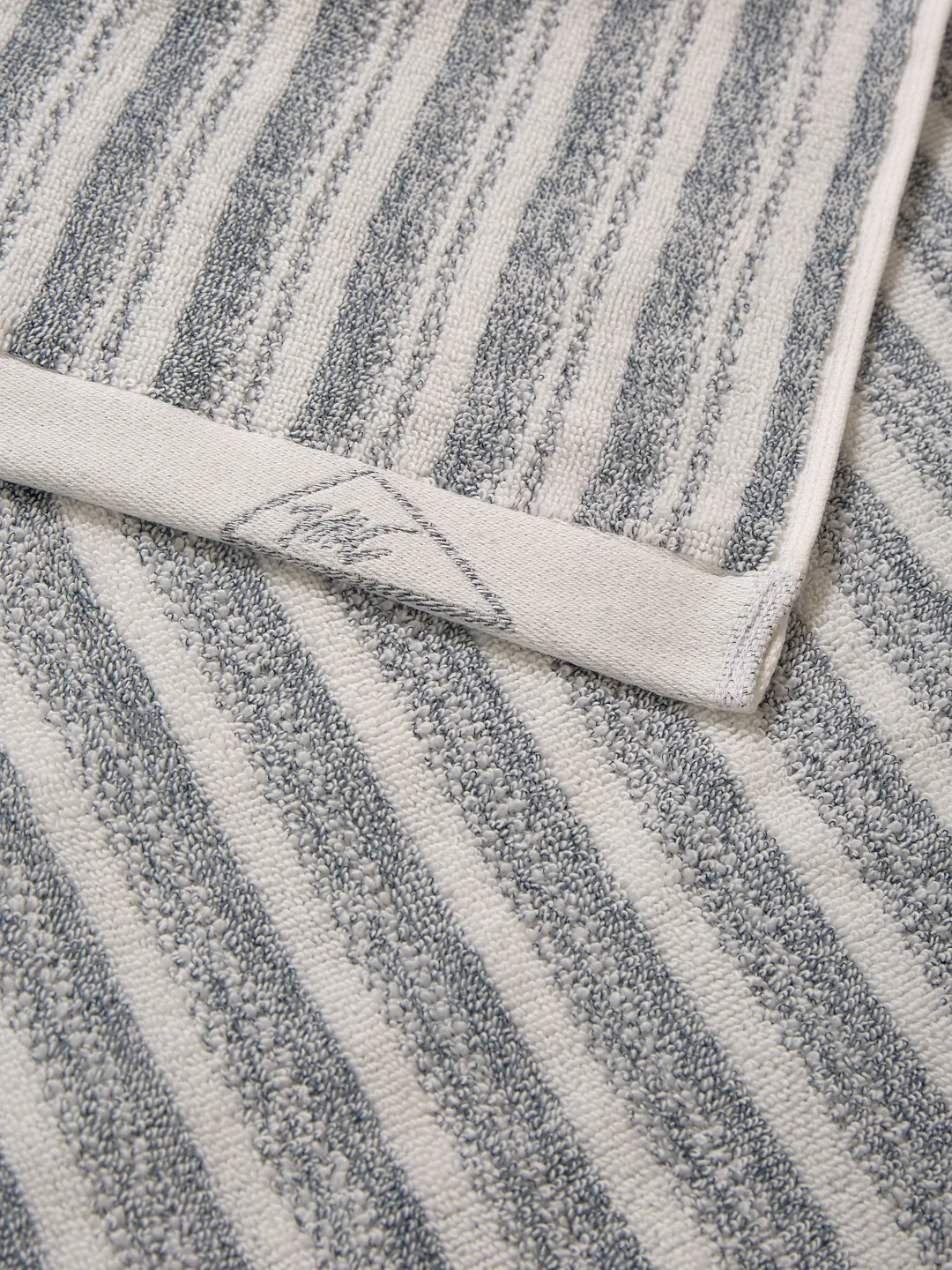 Premium Navy Blue & White Pure Cotton Self Design 500 GSM Hand Towel 2 Pc Set (Green Weave Collection) - Image 8