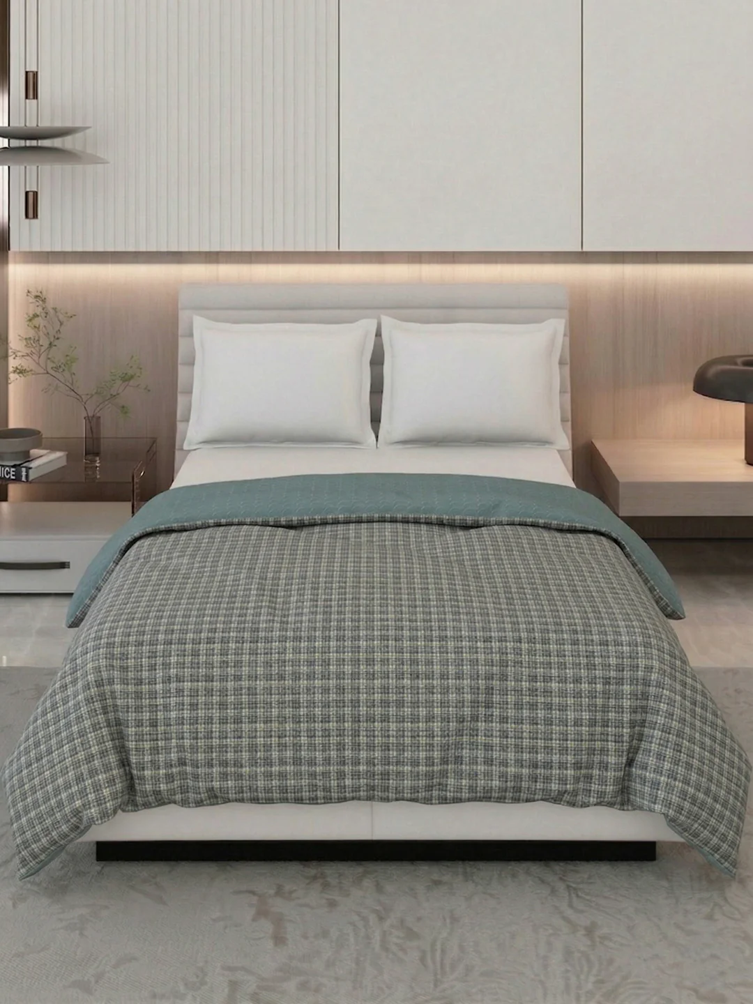 Premium Self Design Double Bed 3 Ply 200 GSM Comforter Cozy Flannel Collection Weight 2.8 kg - Image 4