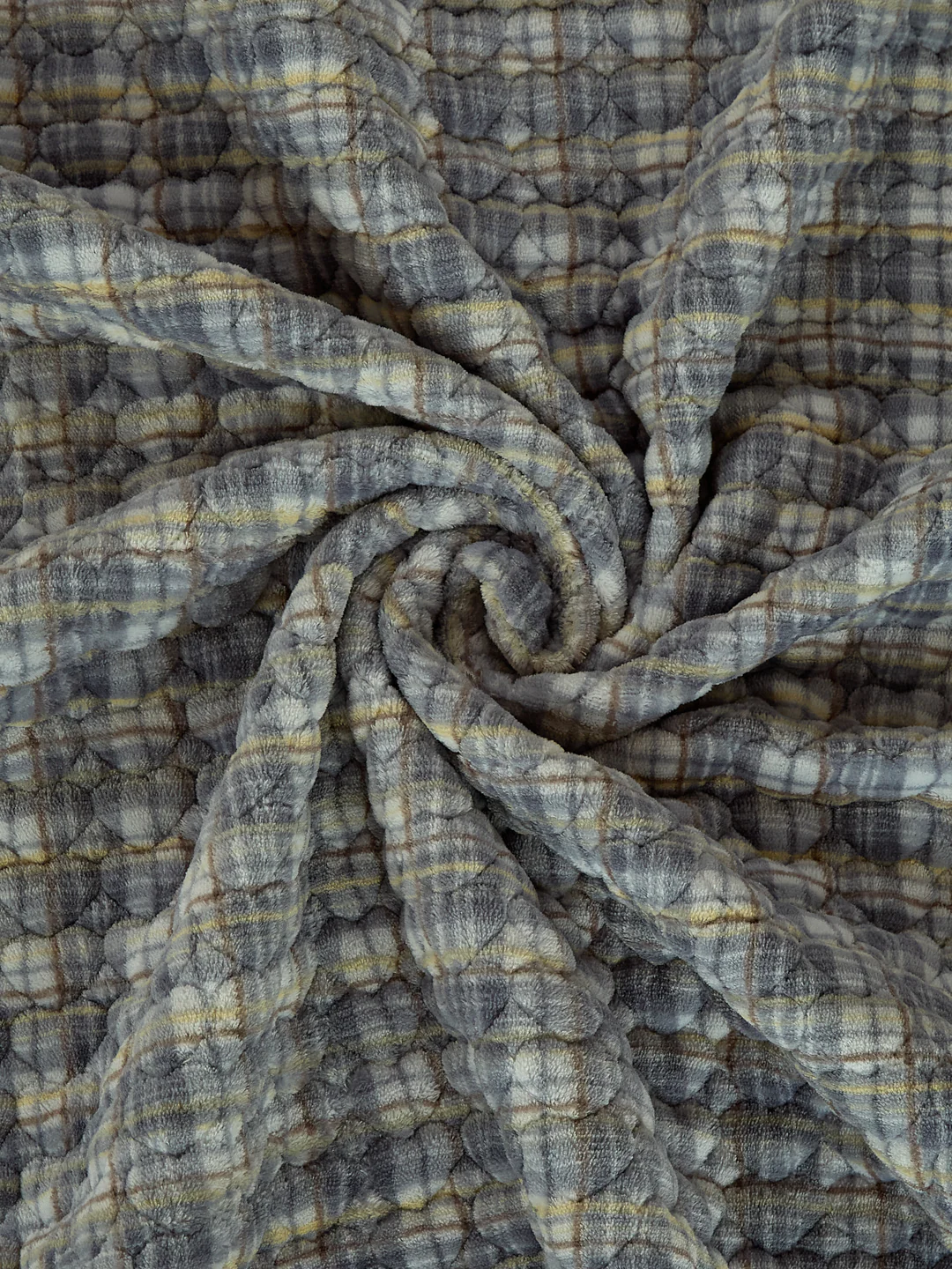 Premium Self Design Double Bed 3 Ply 200 GSM Comforter Cozy Flannel Collection Weight 2.8 kg - Image 8