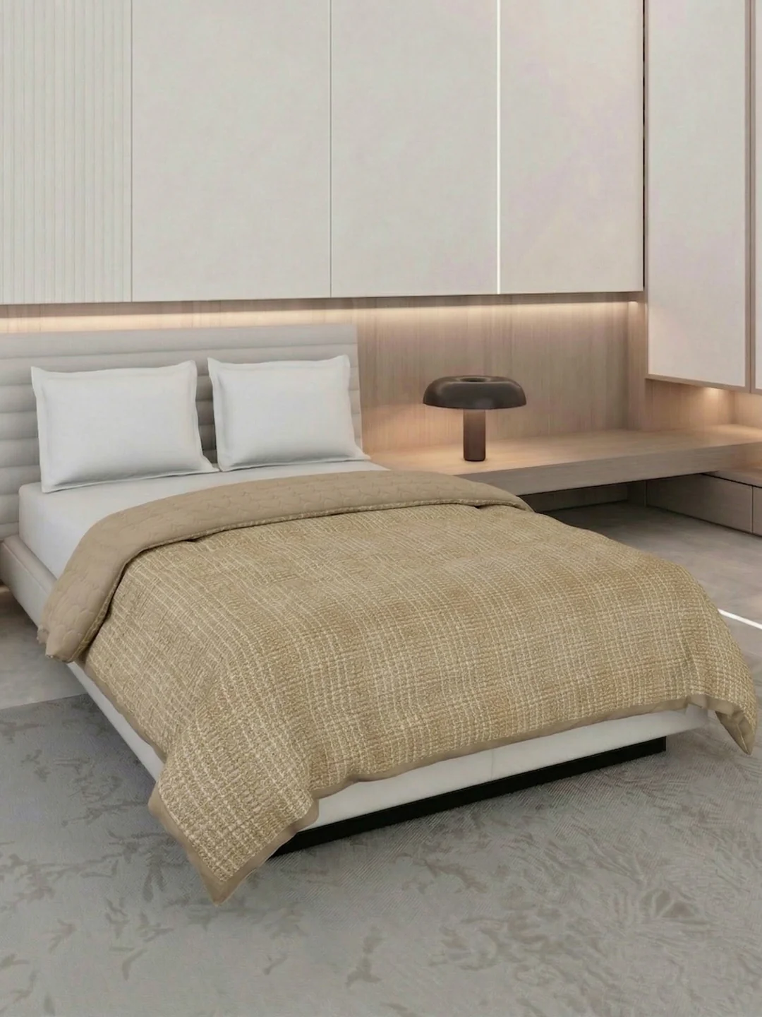 Premium Self Design Double Bed 3 Ply 200 GSM Comforter Cozy Flannel Collection Weight 2.8 kg - Image 2