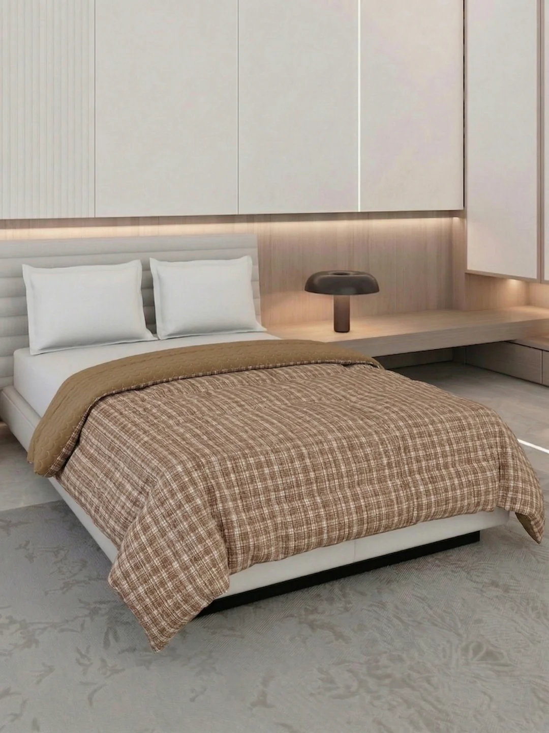 Premium Self Design Double Bed 3 Ply 200 GSM Comforter Cozy Flannel Collection Weight 2.8 kg - Image 2