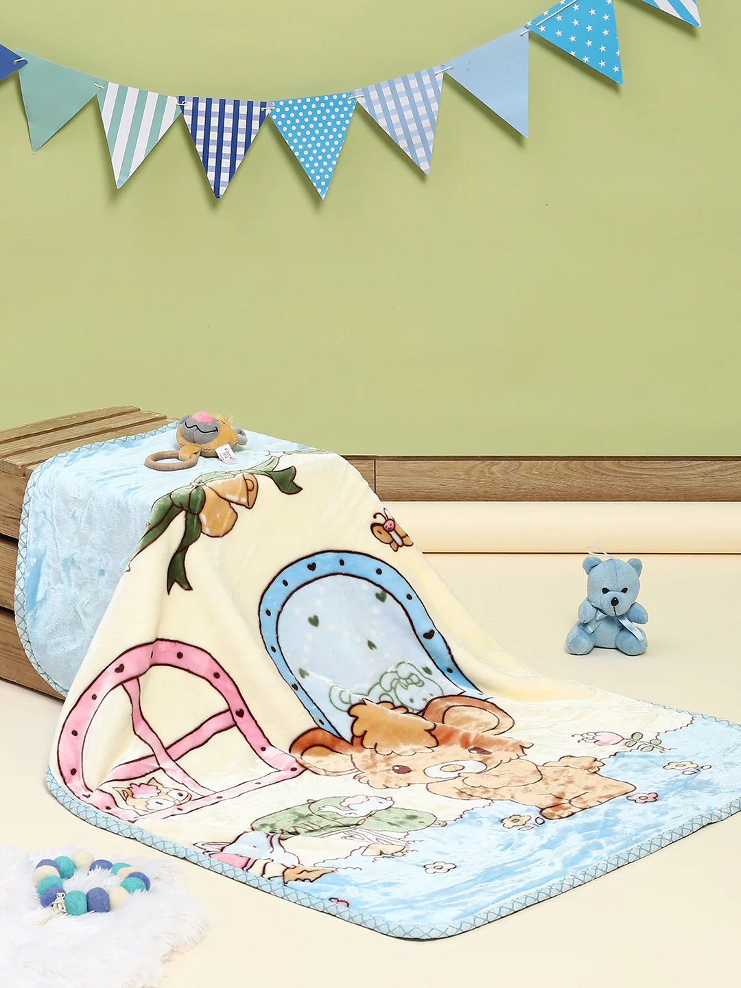 Printed Baby Blanket 2 Ply, 550 GSM, Weight 0.5 kg (Donald) - Image 2