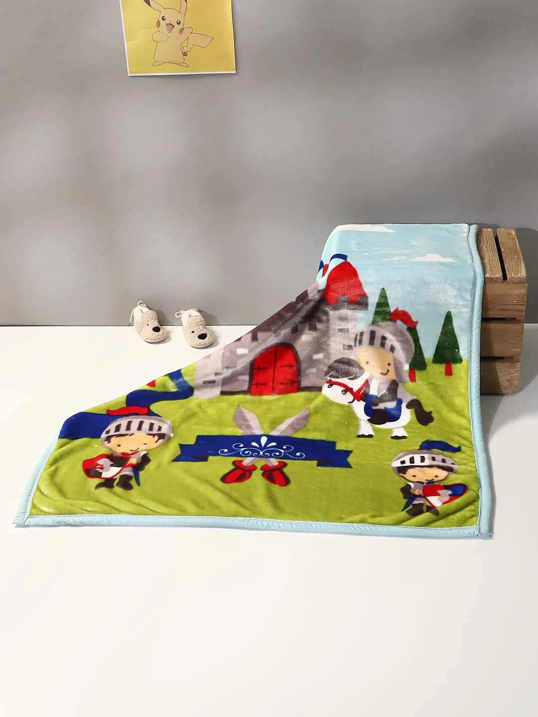 Cartoon Castle Printed Plush Blue and Green Baby Blanket - Image 2