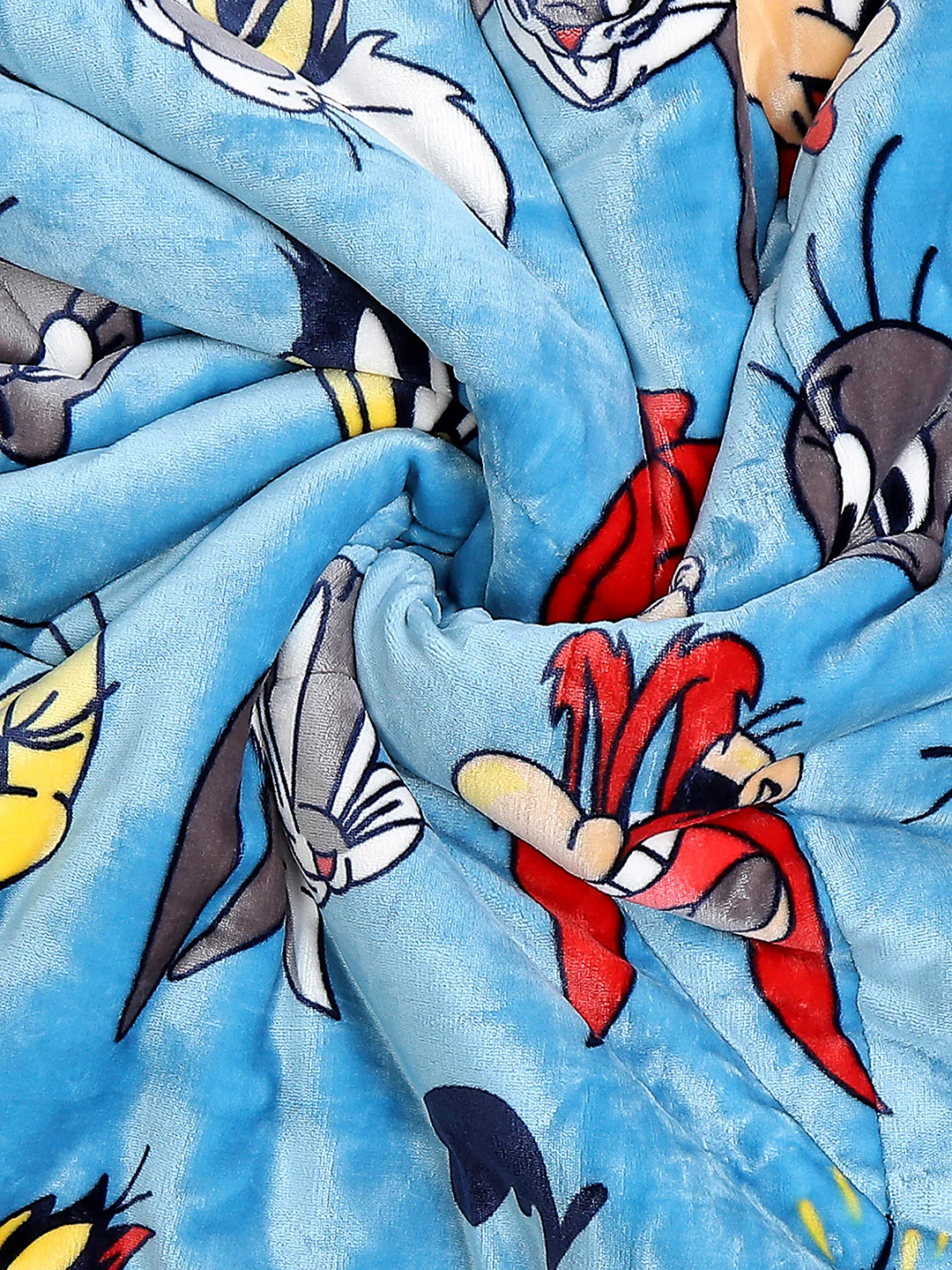 Looney Tunes Print Velvety Soft Blue Baby Blanket Set with Matching Comforter, Bedsheet, Neck Pillow, and Bolsters - Image 6