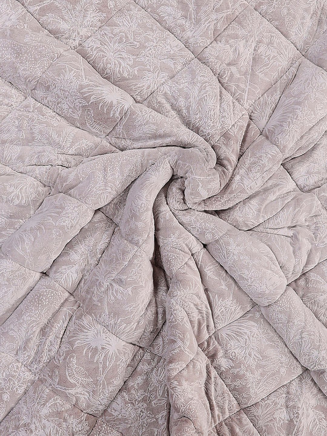 Printed Double Bed 1026 GSM Comforter for Winter - (Alia) - Image 6