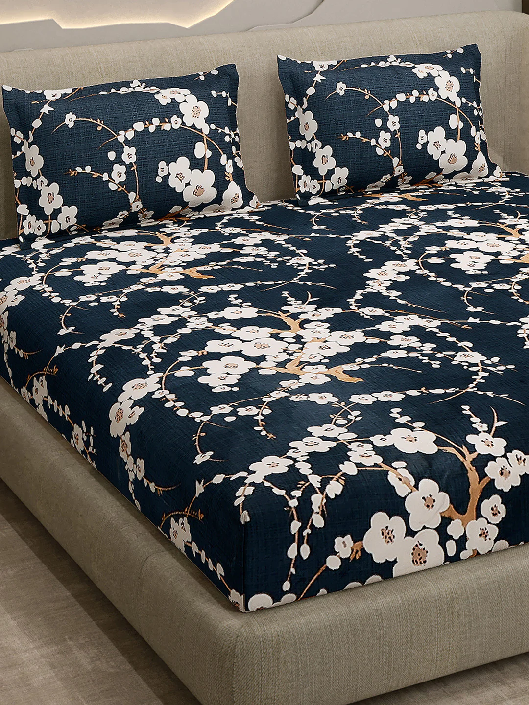 Printed Double Bed 130 GSM 4 Pc Bedding Set (1 Bedsheet, 1 AC Comforter & 2 Pillow Cover) - Image 8