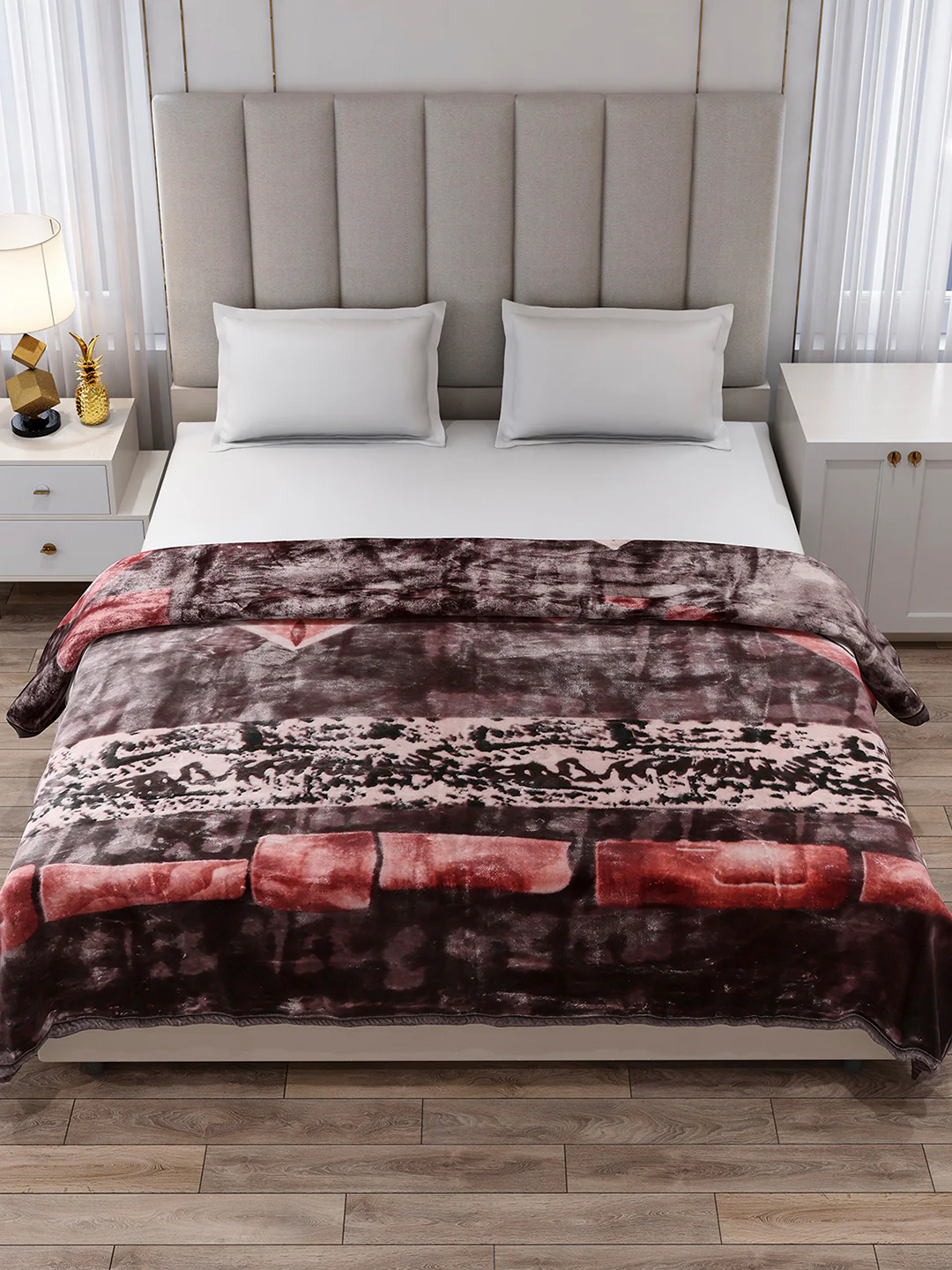 Printed Double Bed 2 Ply, 871 GSM Blanket for Heavy Winter - (Moon Valley Box) - Image 3
