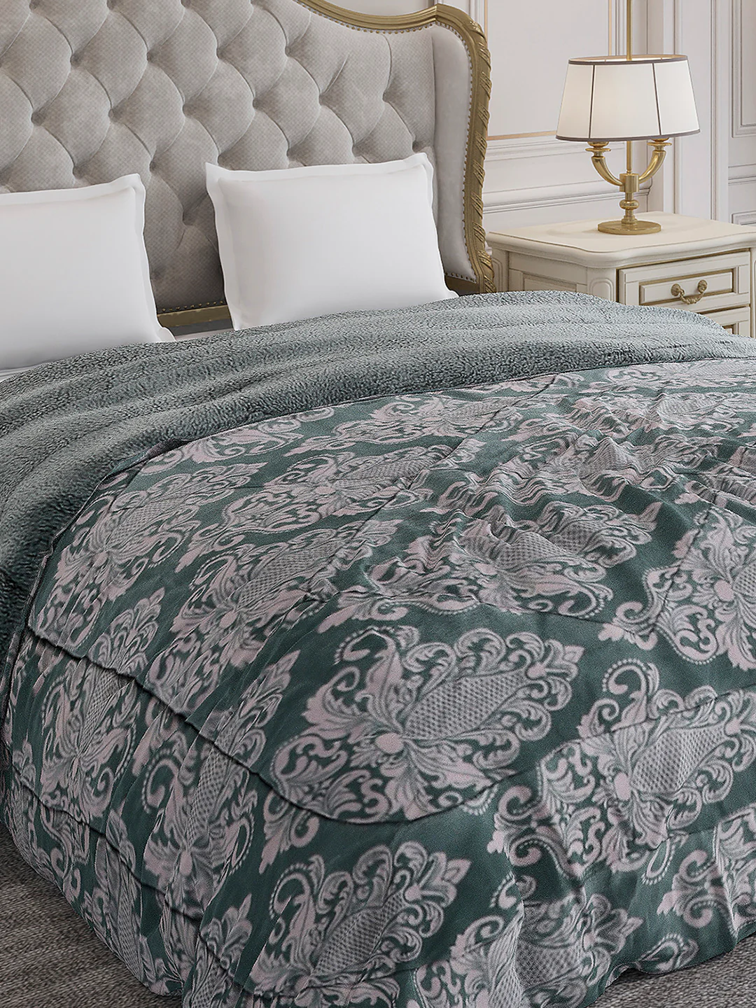 Printed Double Bed 210 GSM Comforter for Mild Winter (Nixie), Weight 729 gm