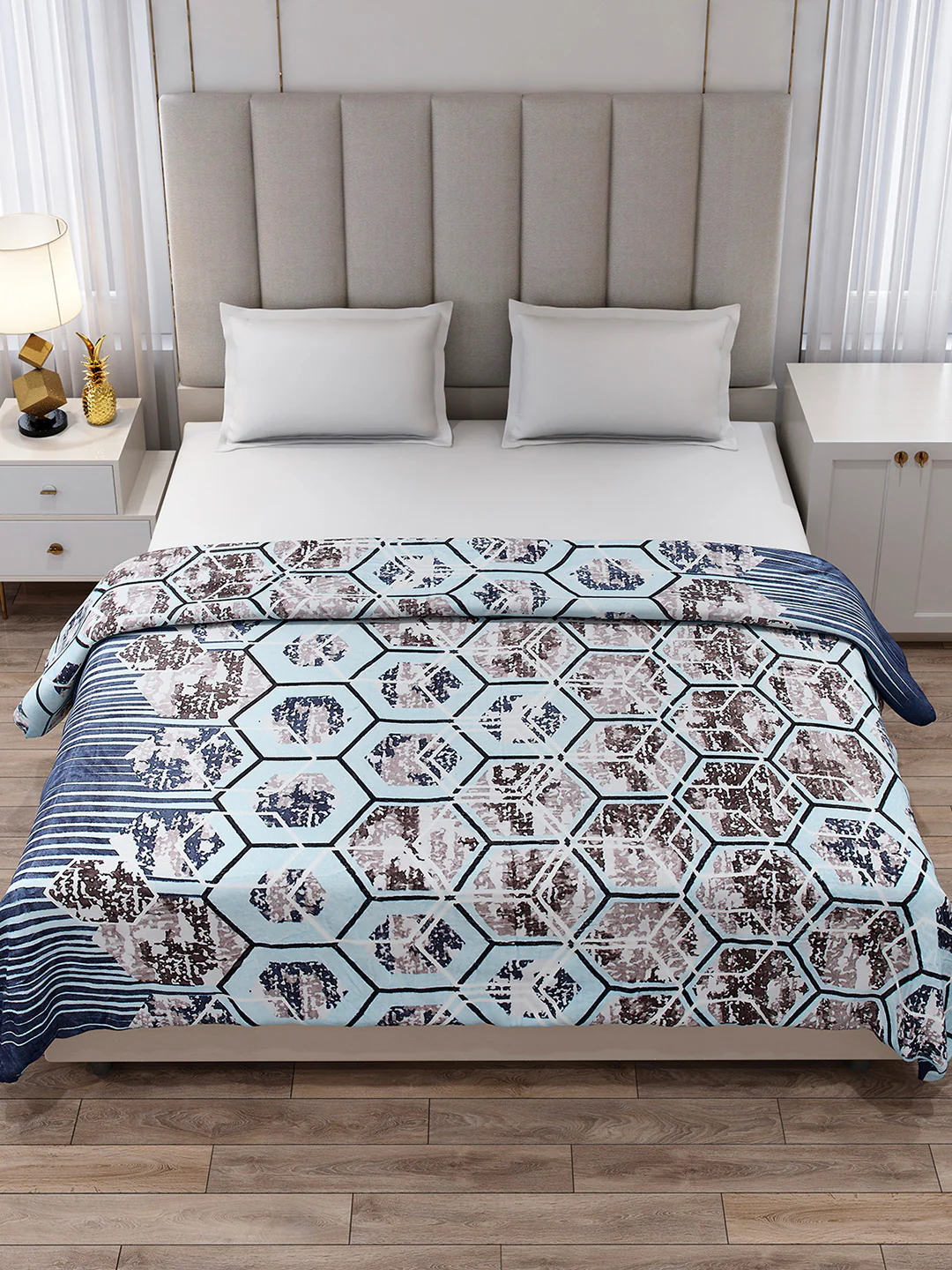 Printed Double Bed 233 GSM Blanket for AC Room - (Plushy) - Image 2