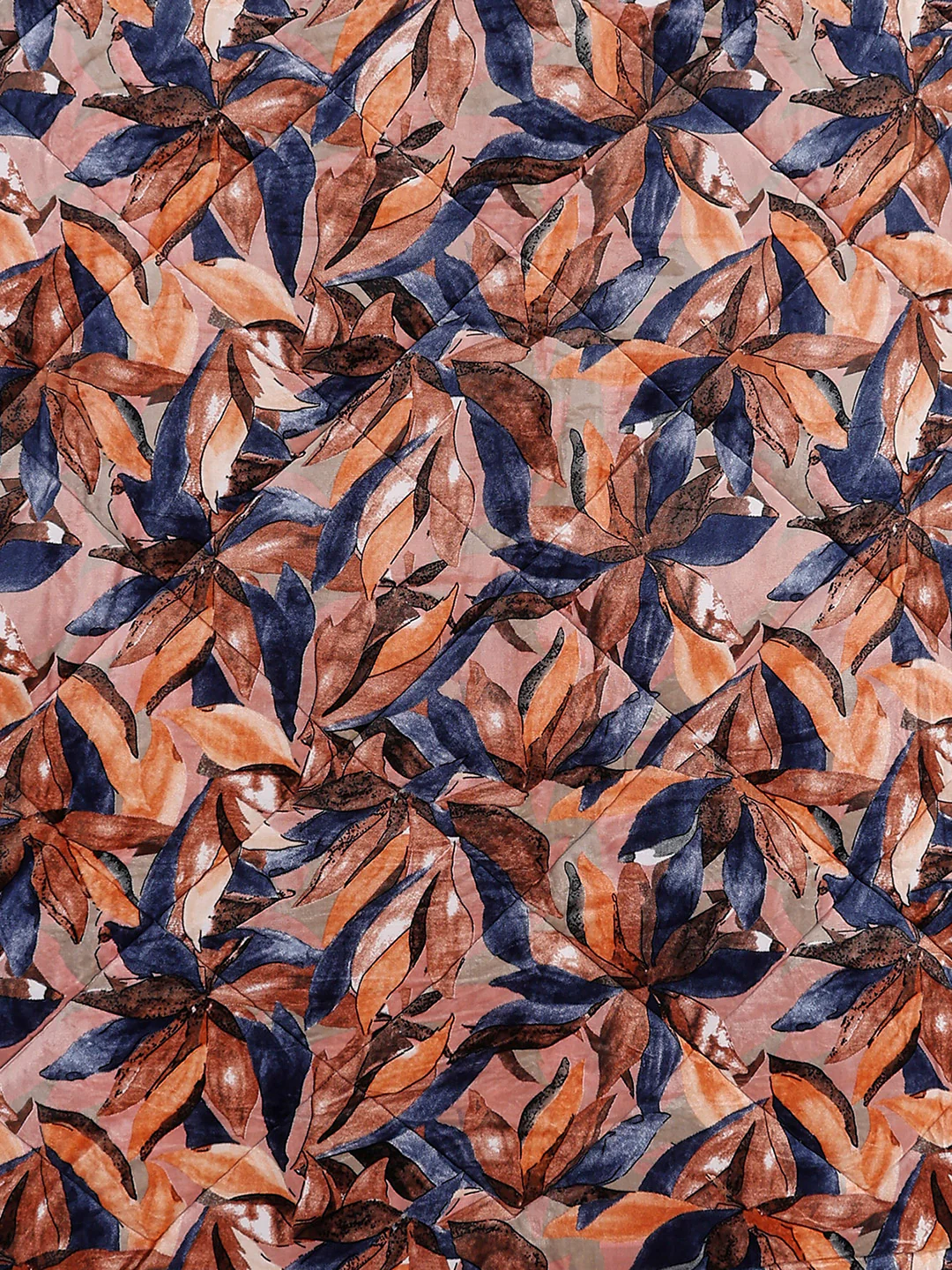 Printed Double Bed 233 GSM Comforter for Mild Winter (Beauty), Weight 855 gm - Image 5