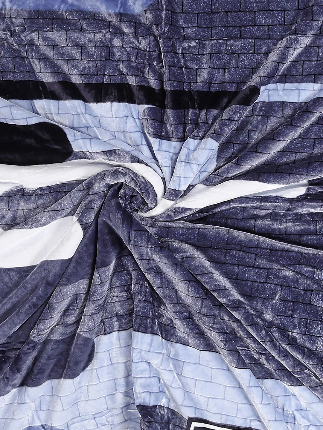 Printed Double Bed 3 Ply, 720 GSM Blanket for Heavy Winter - (Gala Glow) - Image 7