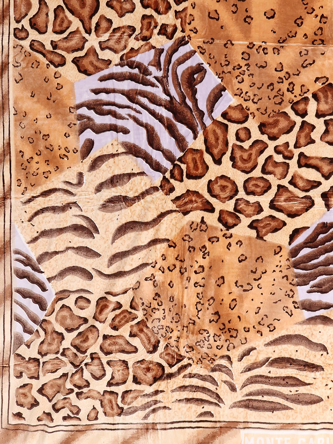 Printed Double Bed 3 Ply, 909 GSM Blanket for Heavy Winter - (Wild Side) - Image 6