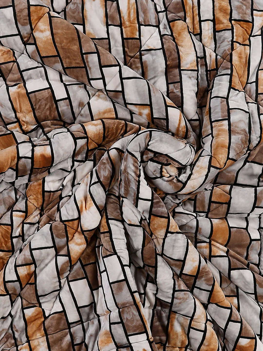 Printed Double Bed 300 GSM Comforter for Mild Winter (Wisdom Gold), Weight 900 gm - Image 6